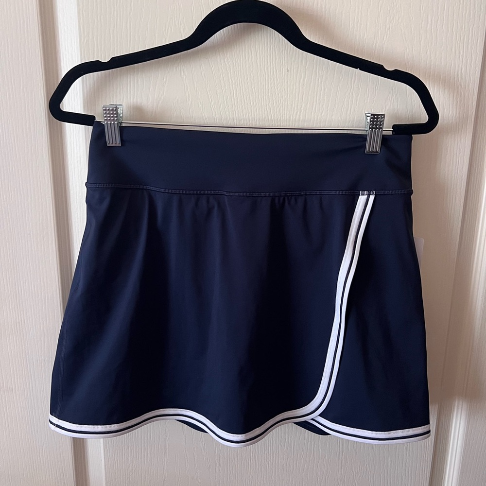Athleta Crossover Tipped Skort
